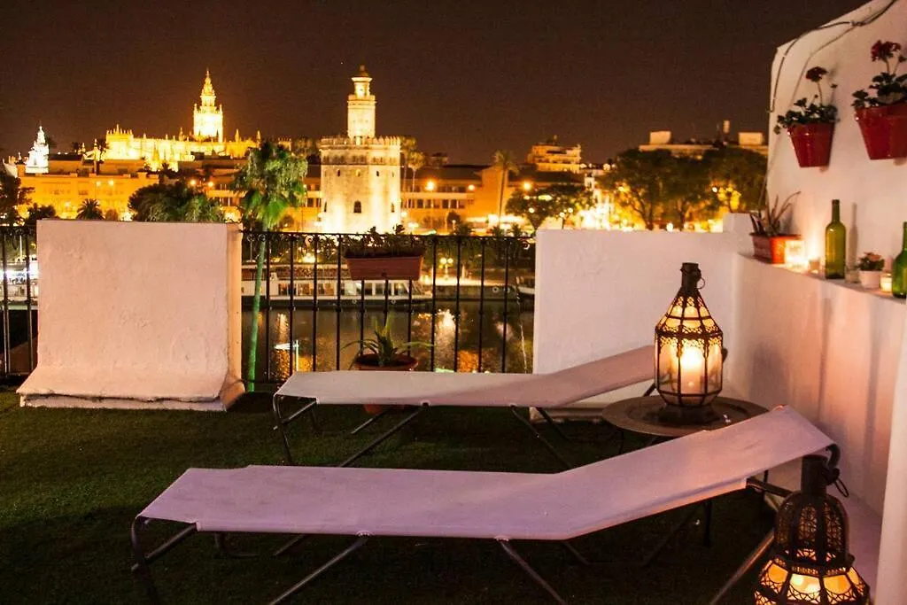Atico Con Vistas A La Torre Del Oro Y Catedral Apartment Seville