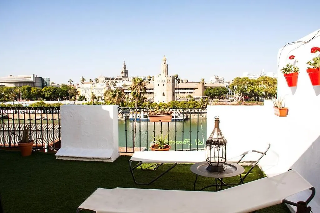 Atico Con Vistas A La Torre Del Oro Y Catedral Apartment Seville